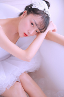 诱惑湿身代言完结